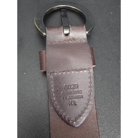 Brown Leather Belt XL Extra Large Cutout Floral Design Round Buckle Women HIppie - Picture 2 of 6